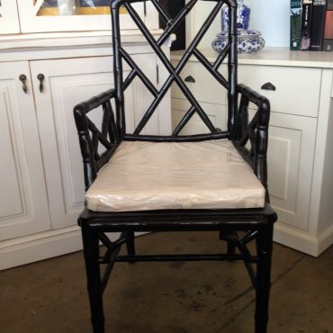 Flamingo Chippendale Carver