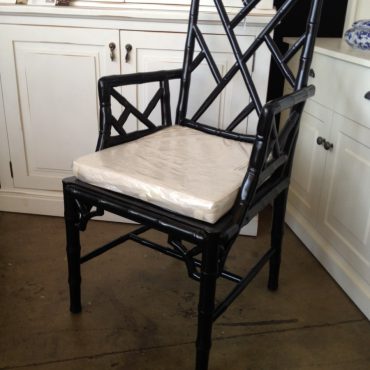 Flamingo Chippendale Carver