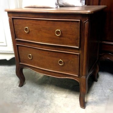 Frejus Commode