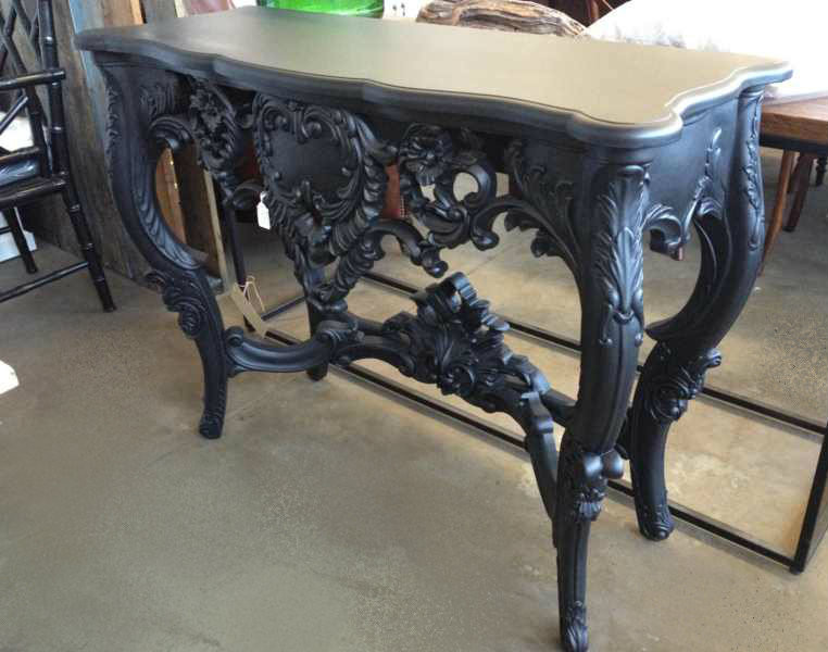Baroque Console