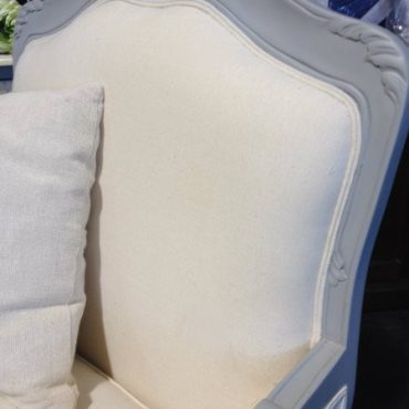 De Nuit Bergere Grey Close Up