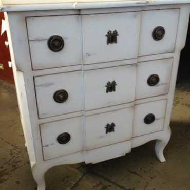 Anya Commode / Bedside