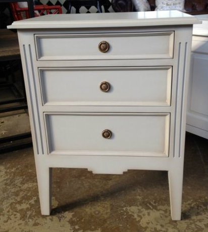 Peninsula Grey Bedside