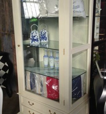 Peak Display Cabinet