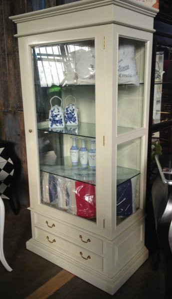 Peak Display Cabinet