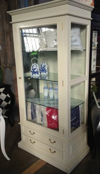 Peak Display Cabinet