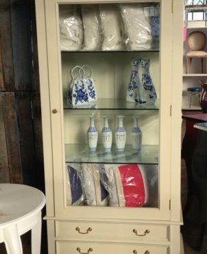 Peak Display Cabinet