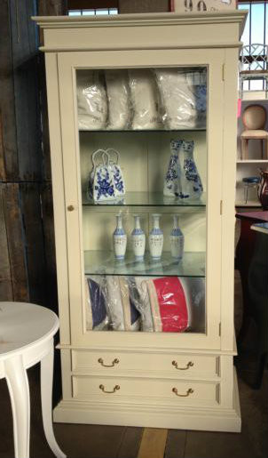 Peak Display Cabinet