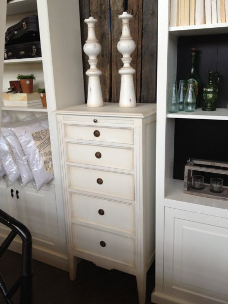 Peninsula Tall Chest - White