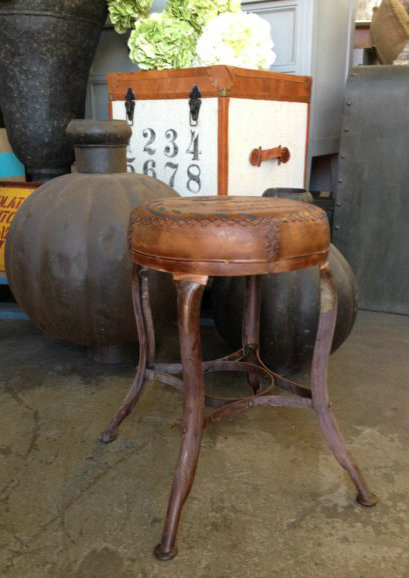 Catcher Industrial Stool