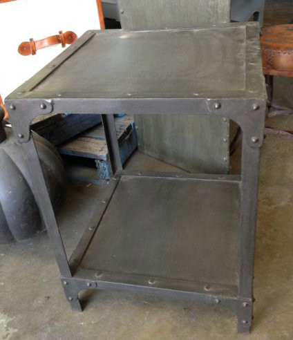 Forge Industrial Side / Lamp Table