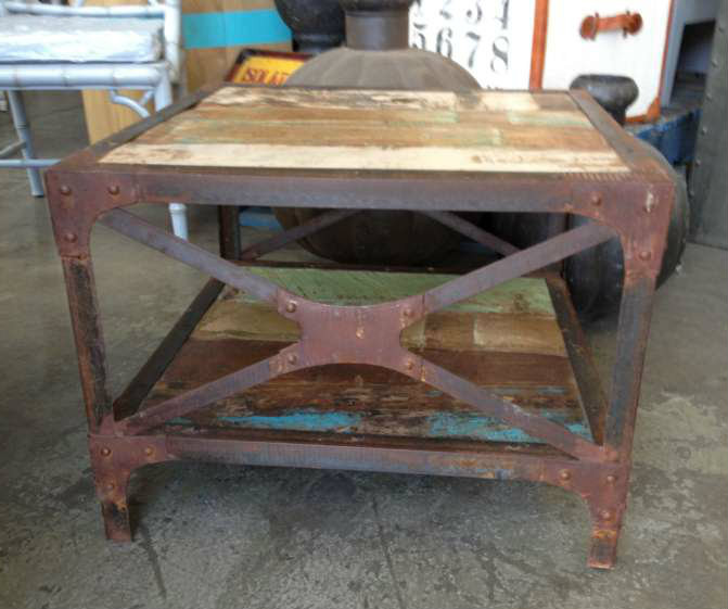 Knockout Industrial Rustic Lamp / Side Table