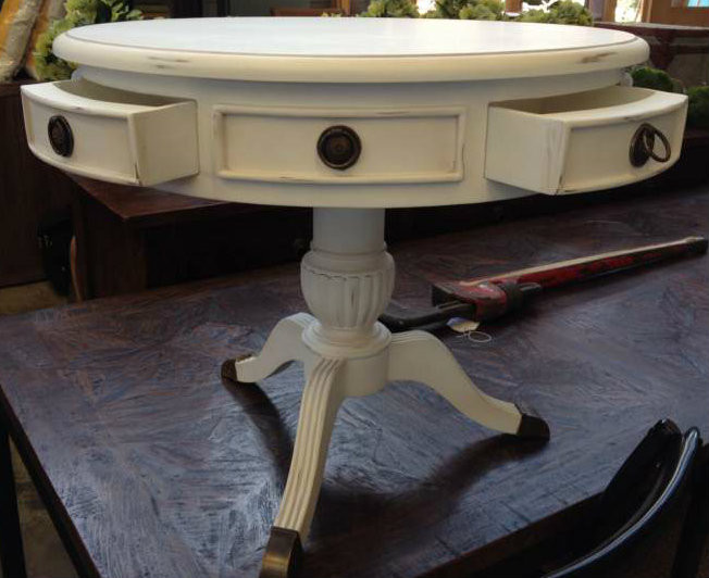 Cobble Hill Round Side Table