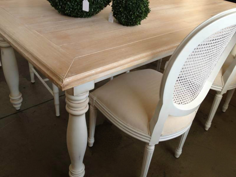 Riverina Dining Table - Distressed White with Limewash Top
