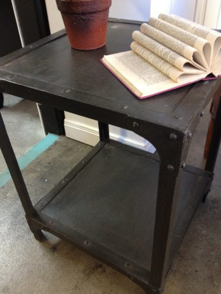 Forge Industrial Side / Lamp Table