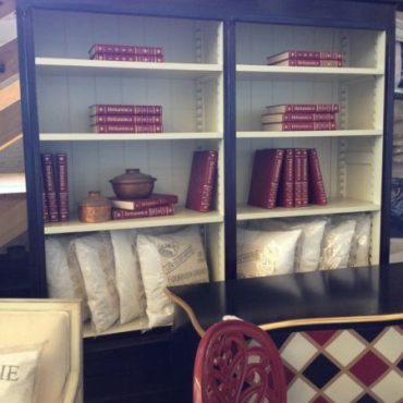 Boston Bookcase - Brown with Off-White Back