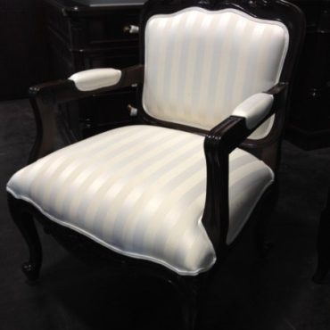 Mahogany Brown Bergere