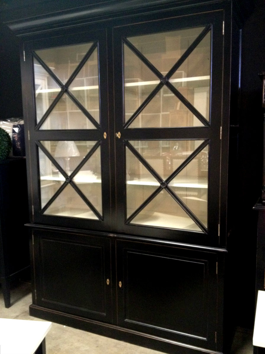 South Hamptons Wall Unit