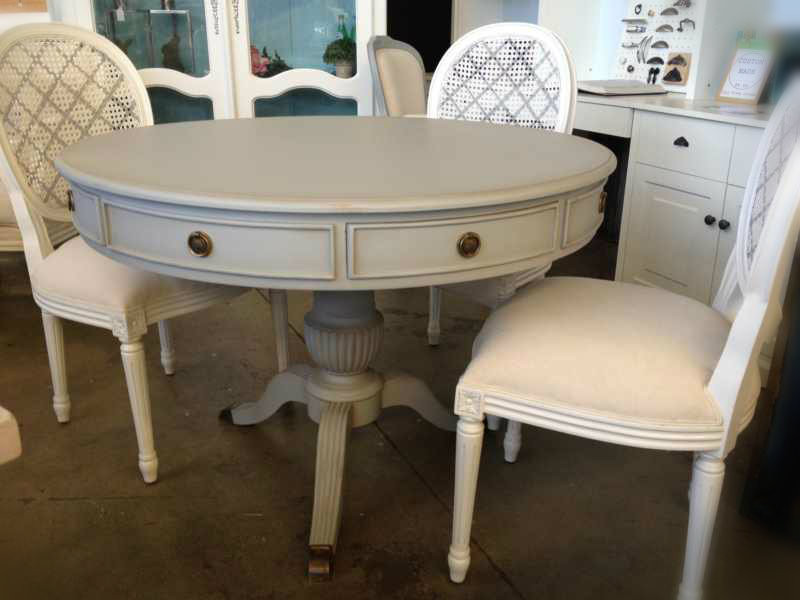 Cobble Hill Dining Table