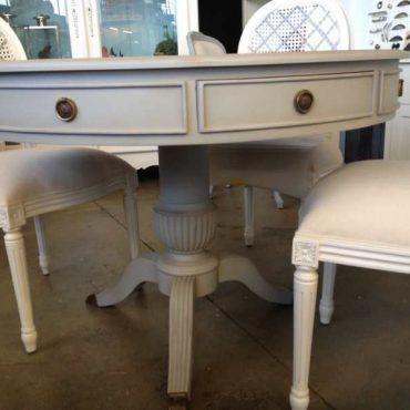 Cobble Hill Dining Table