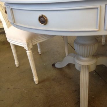 Cobble Hill Dining Table