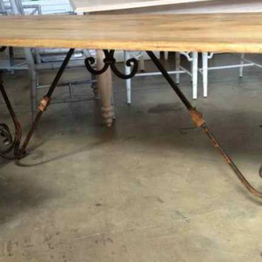 Alexandra Dining Table