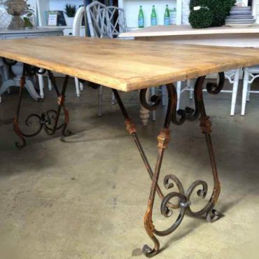 Alexandra Dining Table