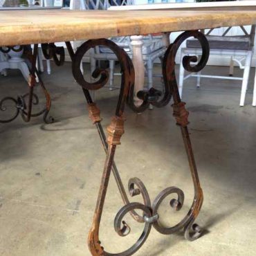 Alexandra Dining Table