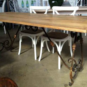 Alexandra Dining Table