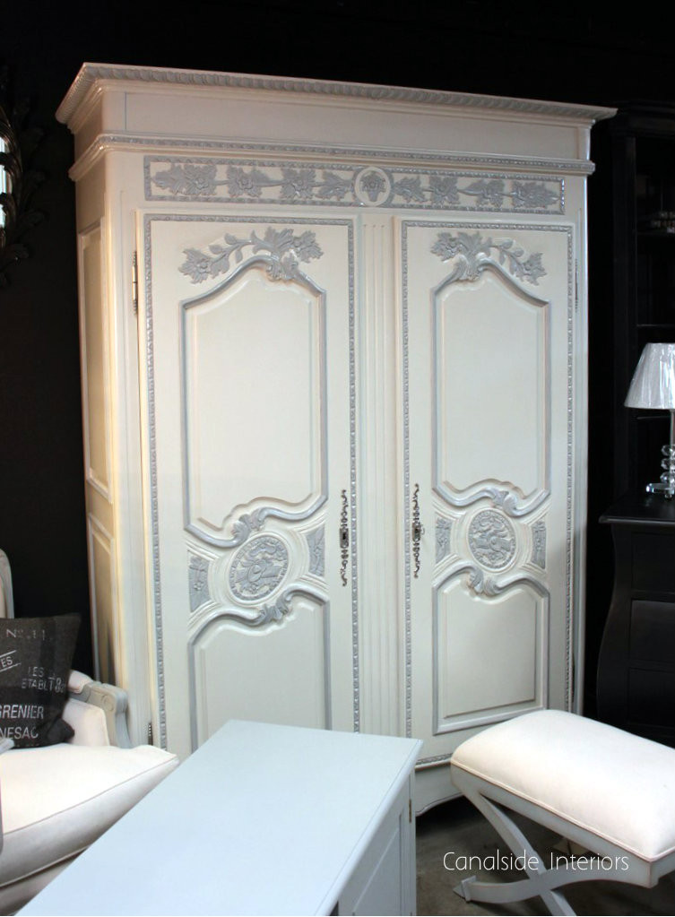 Anthony Armoire