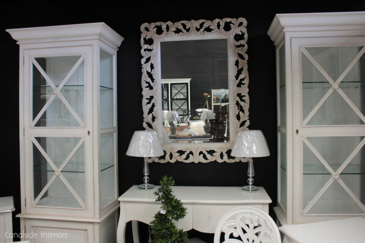 South Hamptons Display Unit - Small