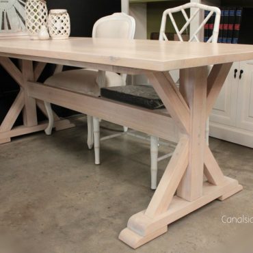 Lyon Dining Table
