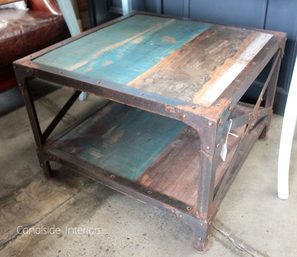 Knockout Industrial Rustic Lamp / Side Table