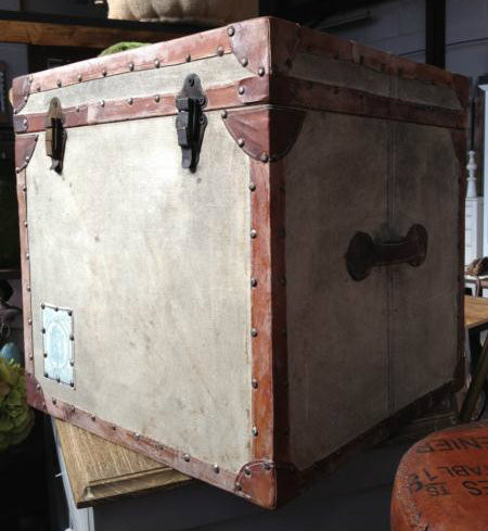 Industrial 'Atlas' Trunk