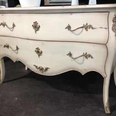 Piccini Commode in Distressed White