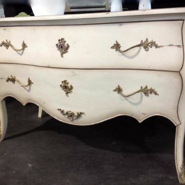 Piccini Commode in Distressed White