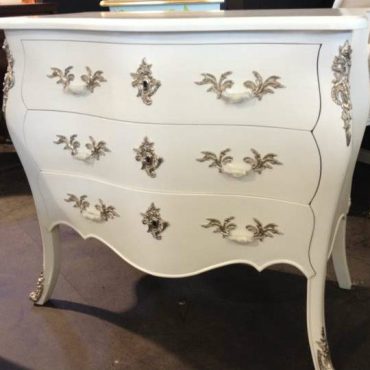 Bretigny Commode