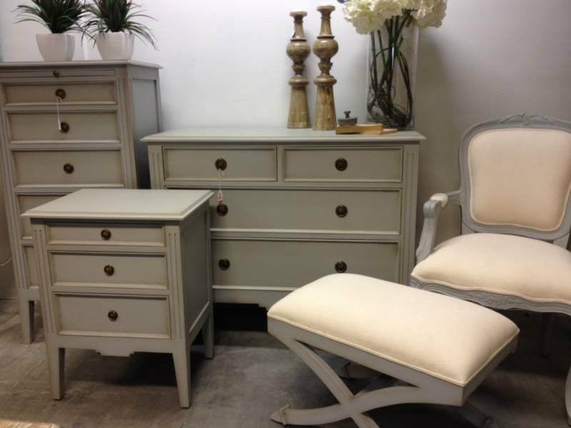 Peninsula 4 Drawer Chest