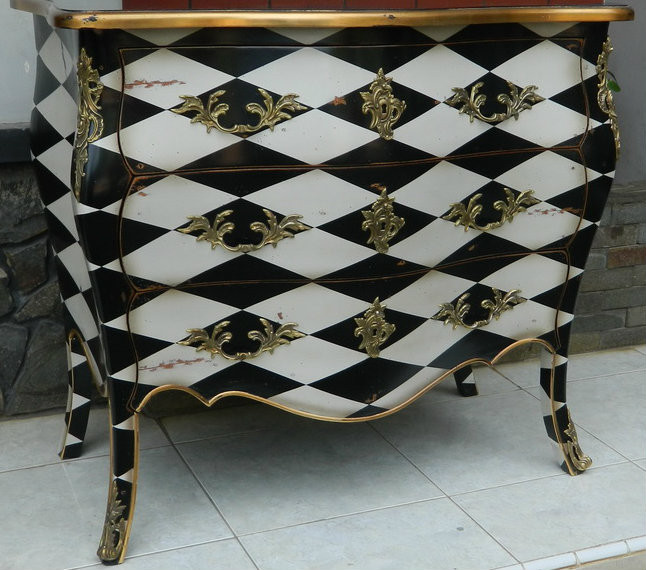 Bretigny Commode
