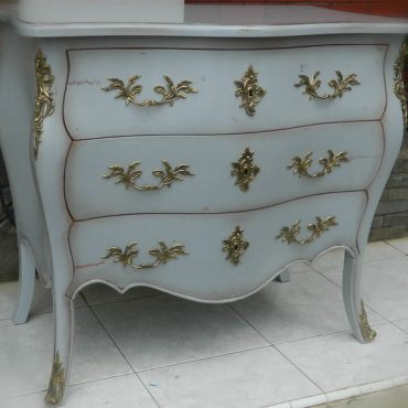 Bretigny Commode