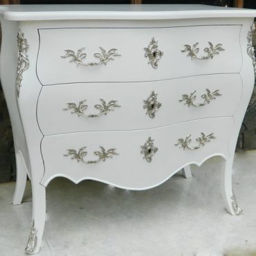 Bretigny Commode