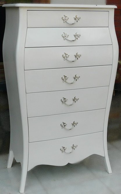 MIN_06_white_with_blue_internal__55653__53228.1553740712.1280.1280