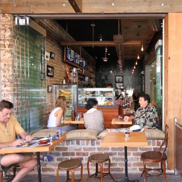 Canalside Interiors furniture for cafes / restaurants
Image of Mr Espresso C/- www.grosvenorglass.com.au