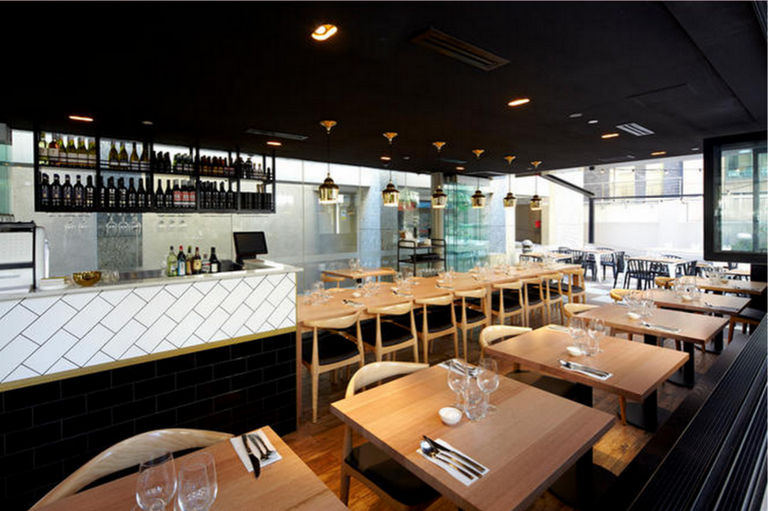 See Canalside Interiors' furniture at Panzerotti Bar
Images C/- panzerottibar.com | Photography: stevebrownphotography.com