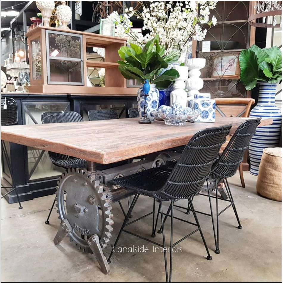 Cog Adjustable Dining to Bar Table