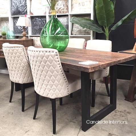 Washington Dining Table